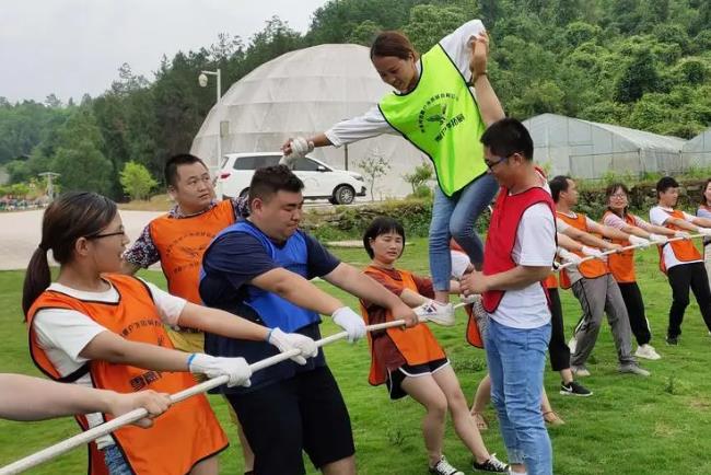 和田地区五星级型户外拓展游戏